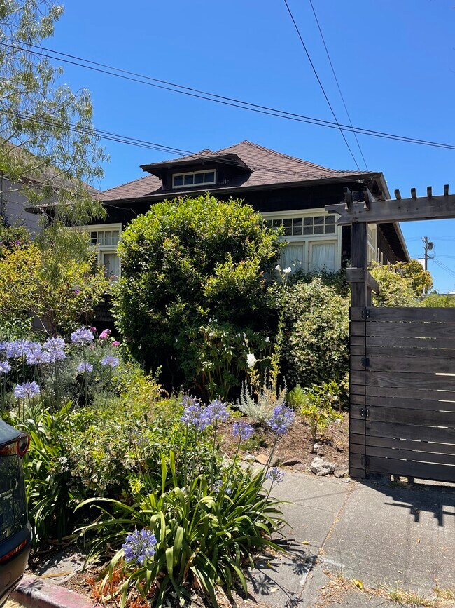 Foto del edificio - 2914 Lorina St