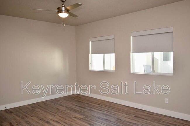 Building Photo - 2273 W 2710 S