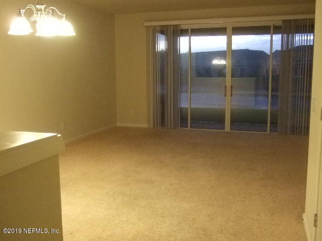 Foto del edificio - 7002 Roundleaf Dr