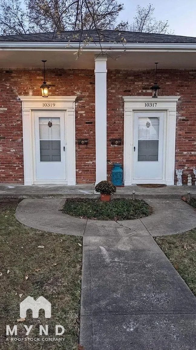 Building Photo - 10319 E 78 St