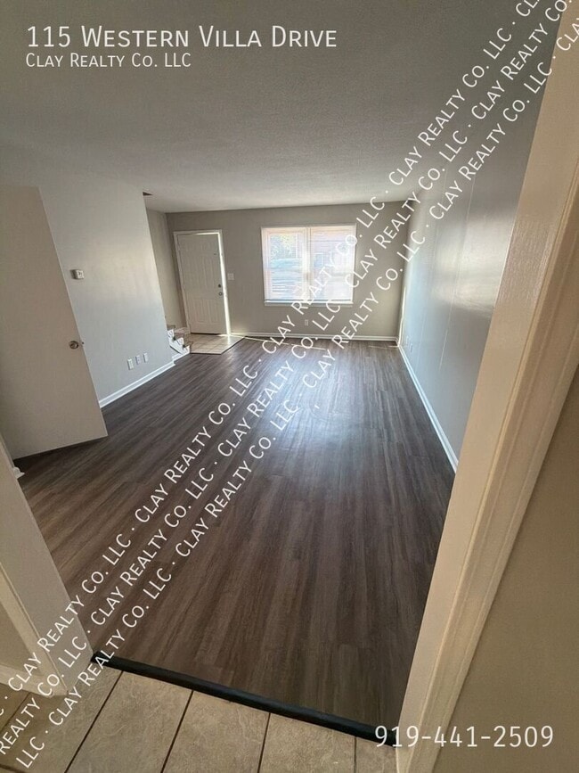 Building Photo - 115 Western Villa Dr