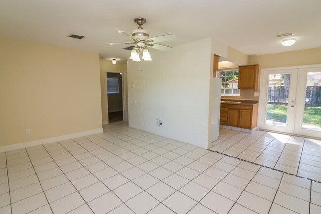 Foto del edificio - 5140 SW 6th Ct