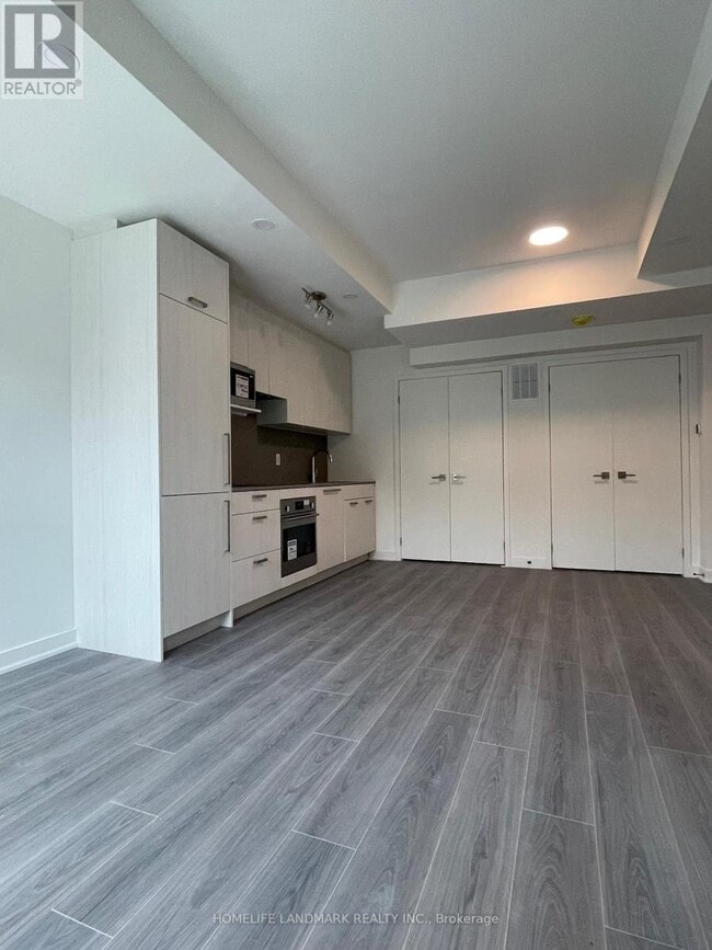 Building Photo - 65-UNIT165 Curlew Dr
