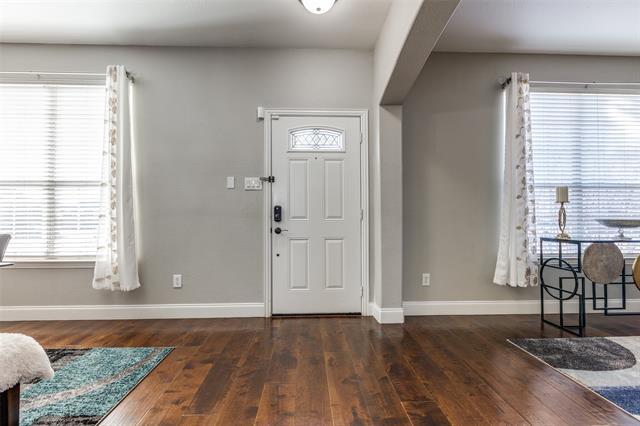 Foto del edificio - 1427 Hanover Ln