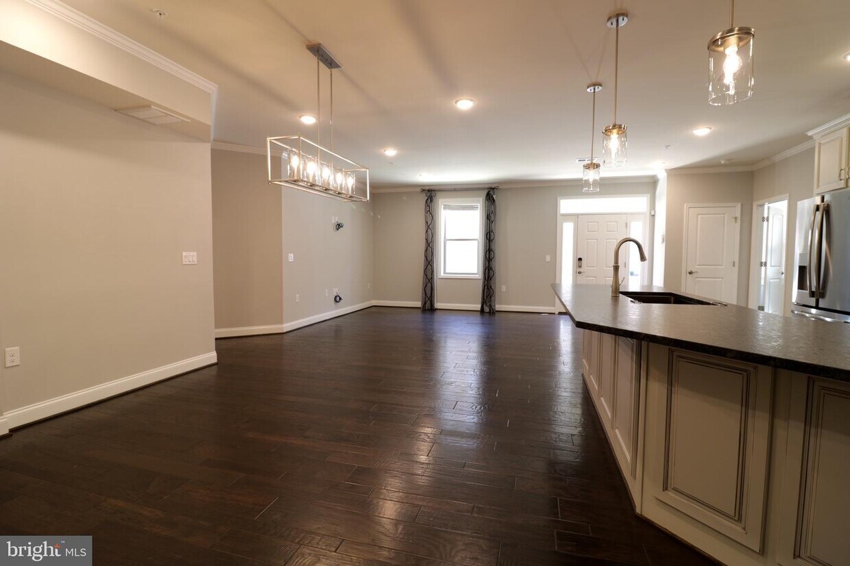 23631 Havelock Walk Ter Unit 113, Ashburn, VA 20148 Room for Rent in Ashburn, VA