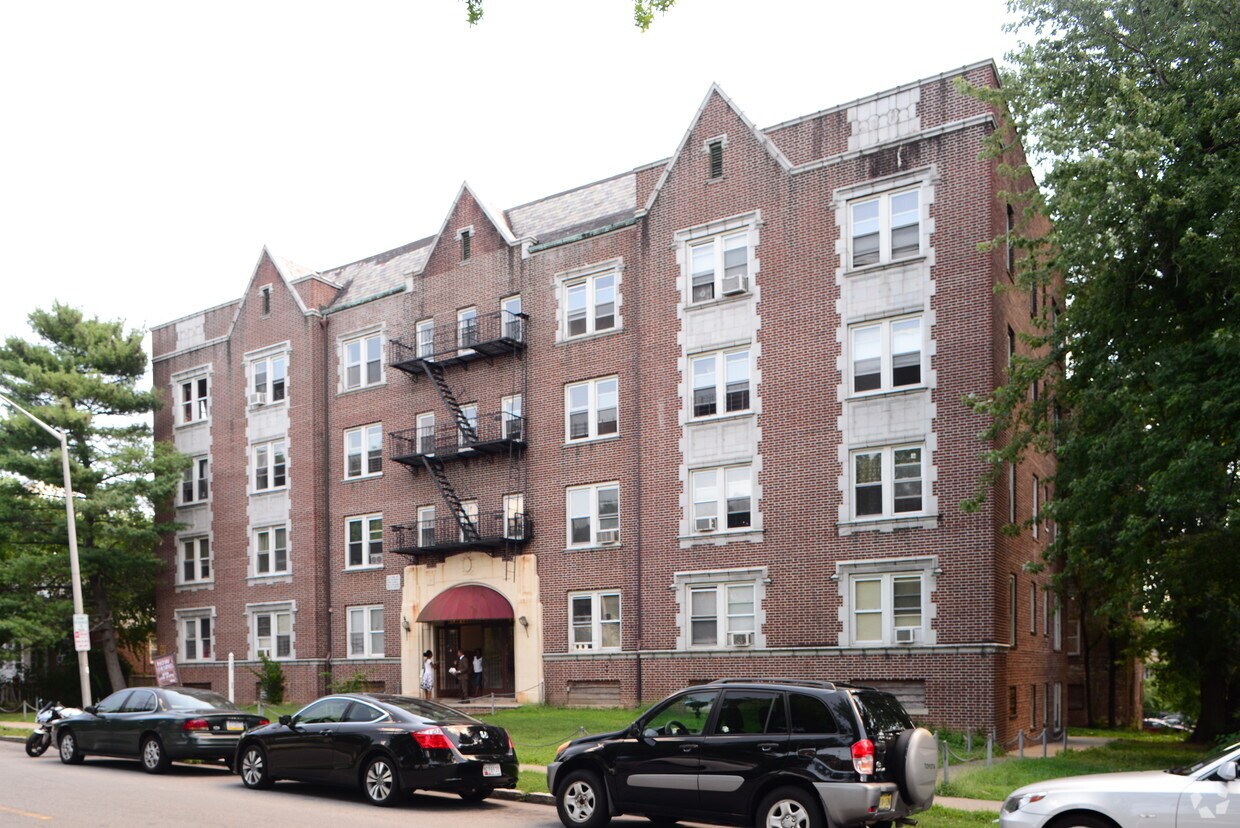 112 Lincoln Apartments East Orange, NJ