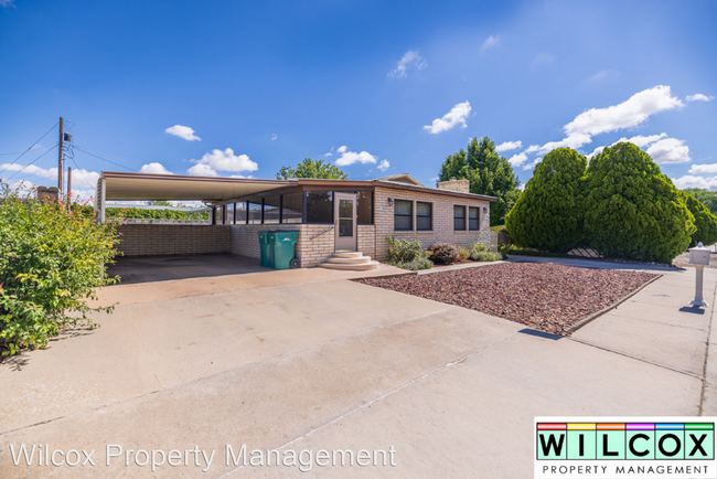 Building Photo - 4 br, 2 bath House - 2804 East 18th Street