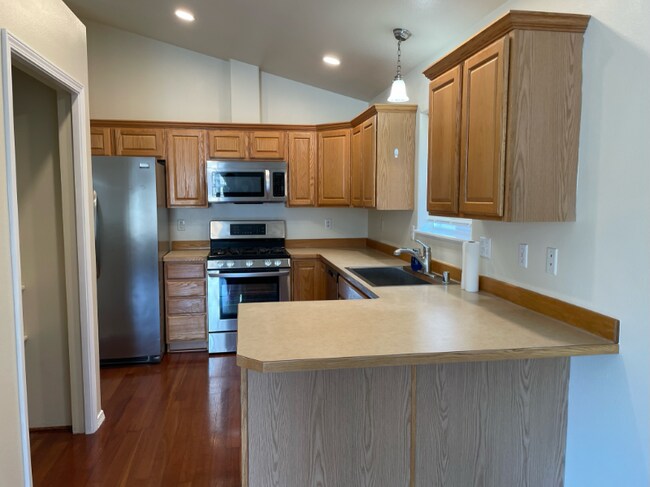 Foto del edificio - 8918 Birch Park Cir