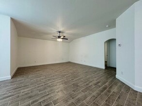 Building Photo - 1331 Ari Ave