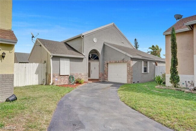 Building Photo - 3 br, 2 bath House - 1180 SW 108th Ter