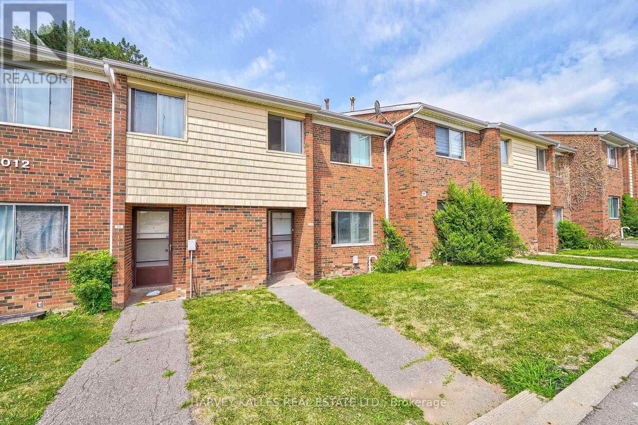 Primary Photo - 2012 Sheppard Ave W