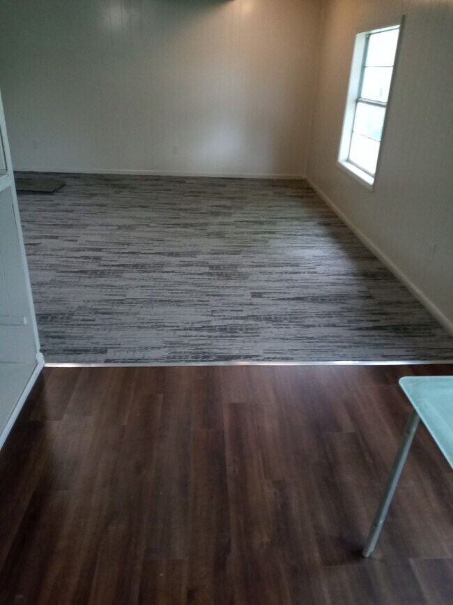 living room - 320 Carson St