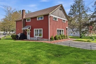 Building Photo - 4 Lower Trinity Pass Rd