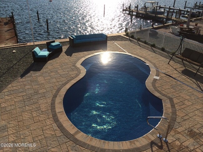 Building Photo - 36 Harborside Dr E