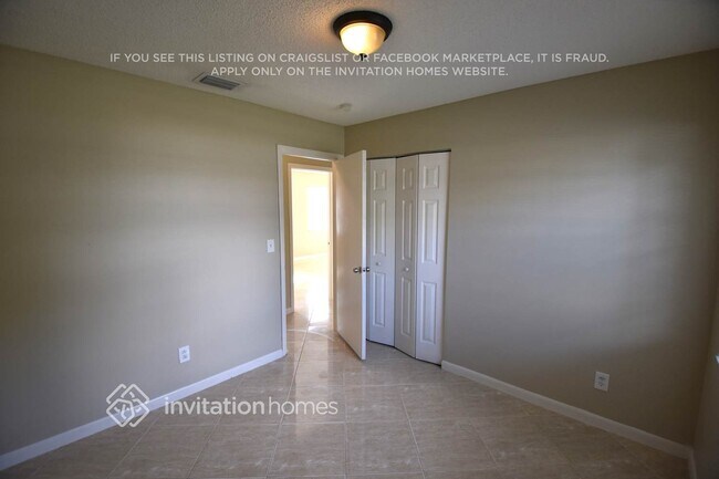 Foto del edificio - 7750 NW 45th Ct