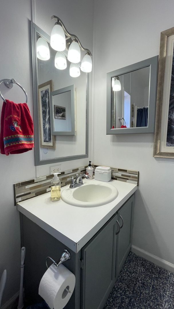 Building Photo - Spacious Ranch-Style Home in Desirable Antelope Ridge Community