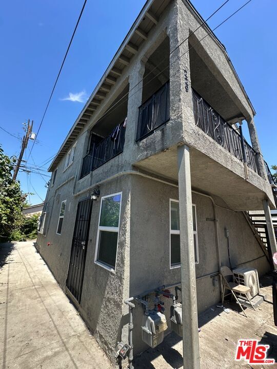 Building Photo - 229 E 85th St