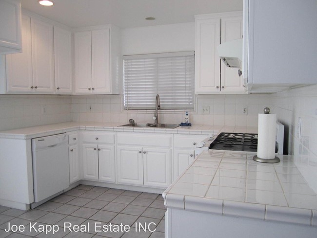 Building Photo - 3 br, 2 bath House - 5660 Loma Vista Road