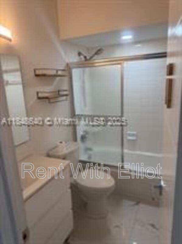 Primary Photo - 2671 Parkview Dr S