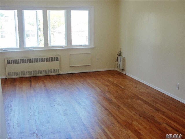 Foto principal - 149-50 45th Ave