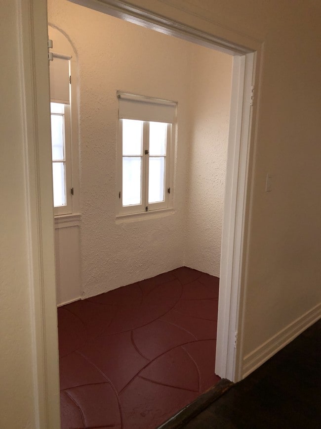 office/studio - 6360 Orange St