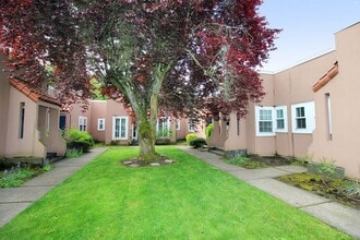 Building Photo - 826 N Humboldt St