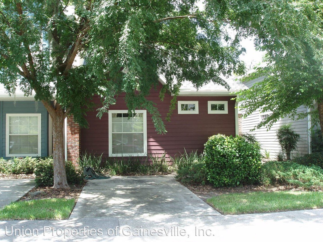 Foto principal - 5012 NW 1st Pl
