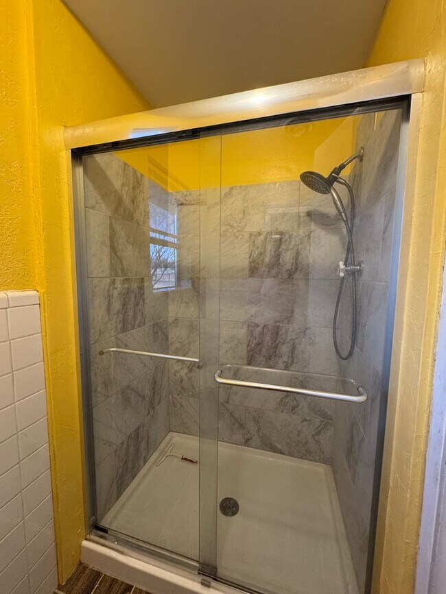 Foto del edificio - Lorena ISD