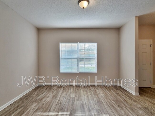 Foto del edificio - 4524 Victor St