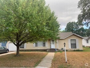 Building Photo - 3716 Parkwood St