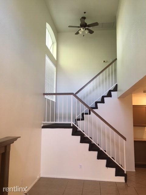 Building Photo - 3 br, 2.5 bath Condo - 9880 Arrow Route