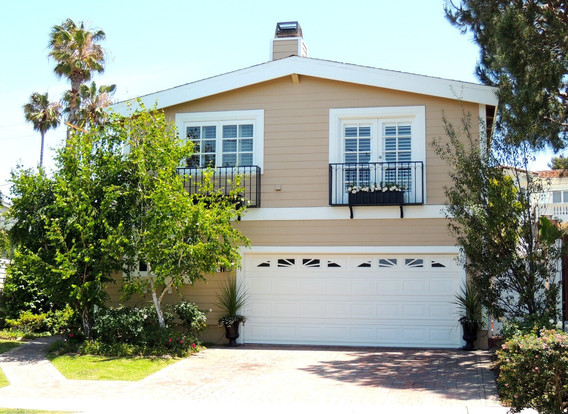 2116 N Ardmore Ave Houses In Manhattan Beach Ca Westside Rentals Next