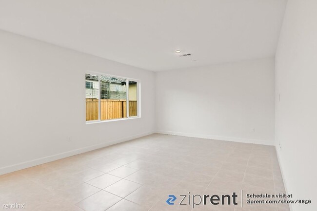 Building Photo - 5 br, 3 bath House - 5336 Alexander Valley...