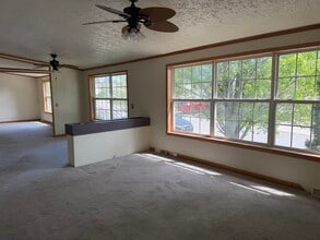 Building Photo - 201 Black Pine Blvd