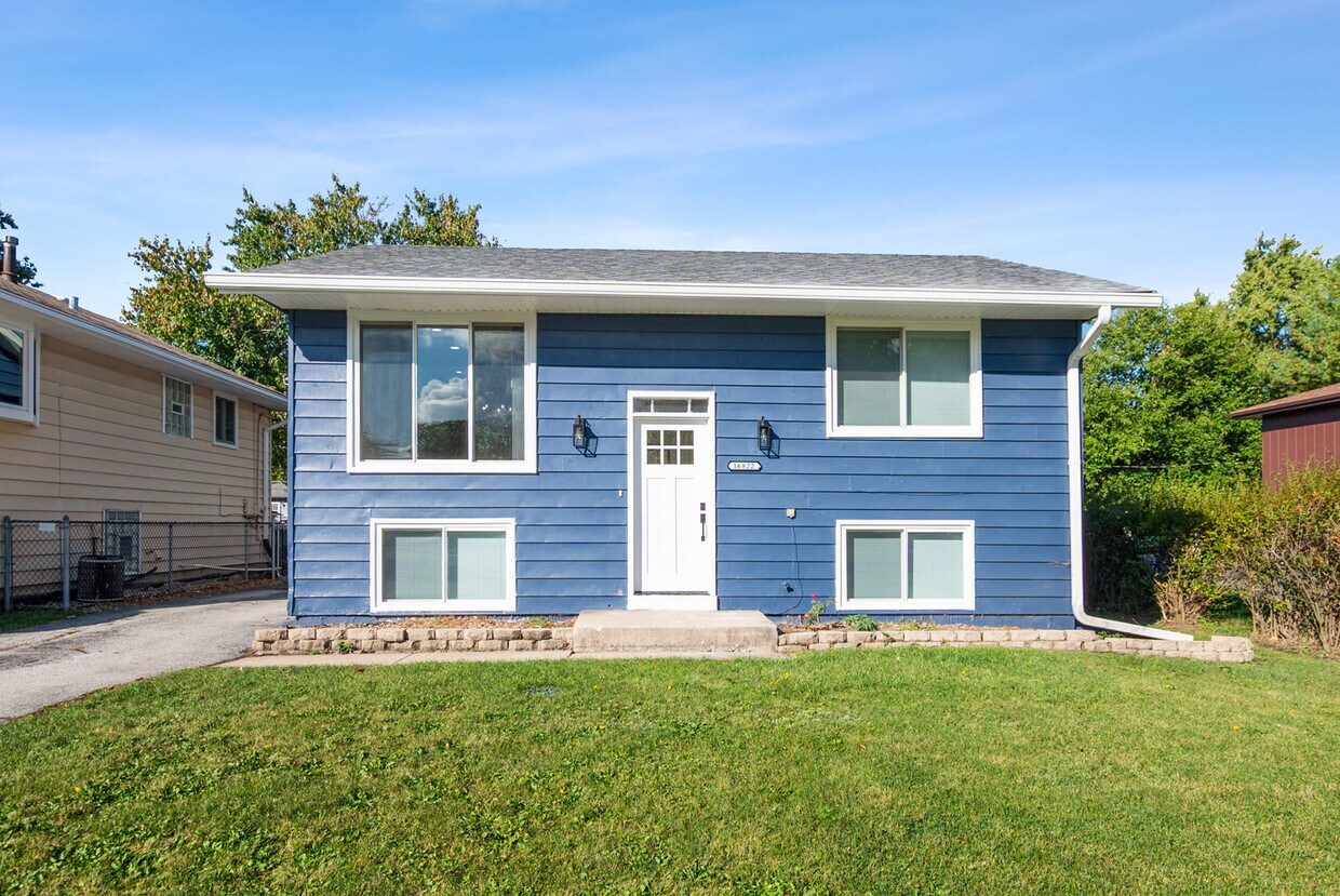 Foto principal - 16822 91st Ave