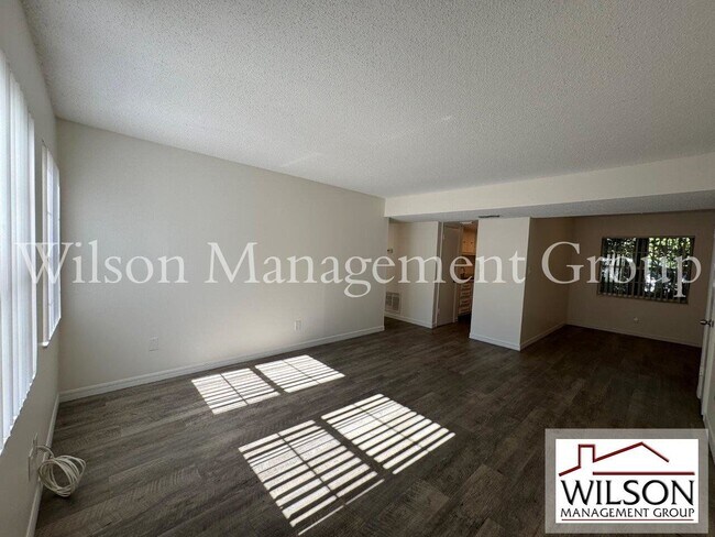 Foto del edificio - 523 S Summerlin Ave