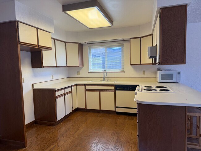 Foto del edificio - 718 Linwood St