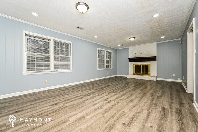 Building Photo - 2902 Barcelona Way