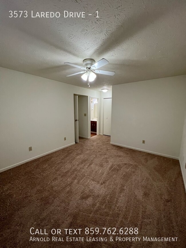Building Photo - 3573 Laredo Dr