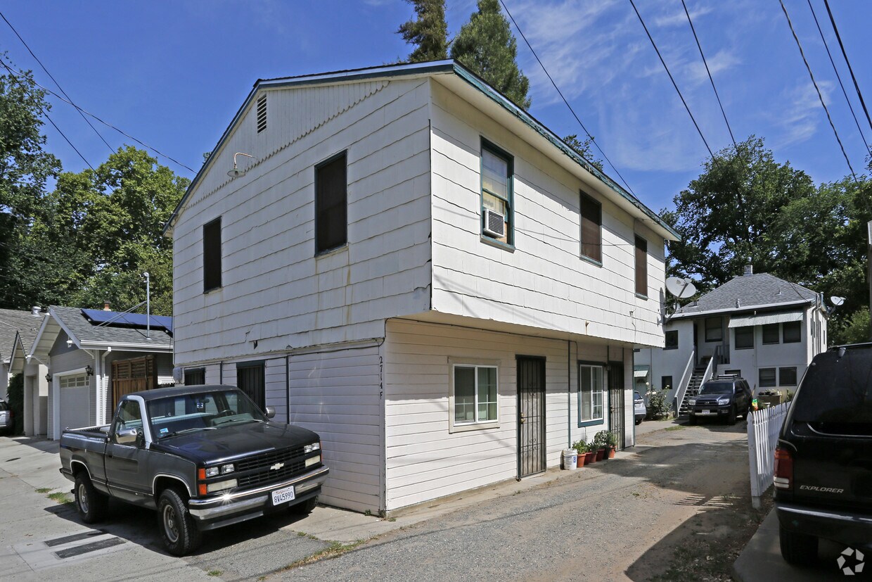 Foto del edificio - 2714 F St