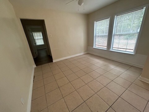 Building Photo - 1602 Duncan Ave
