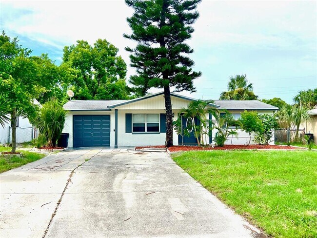 Building Photo - 4635 Taray Ln