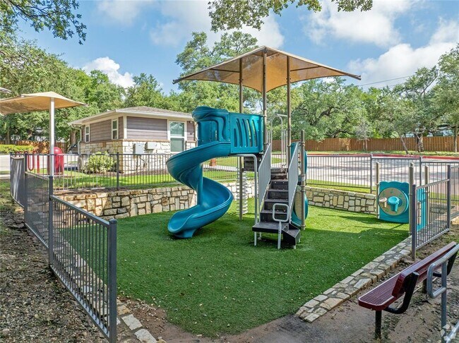 Foto del edificio - 3300 Oak Creek Dr