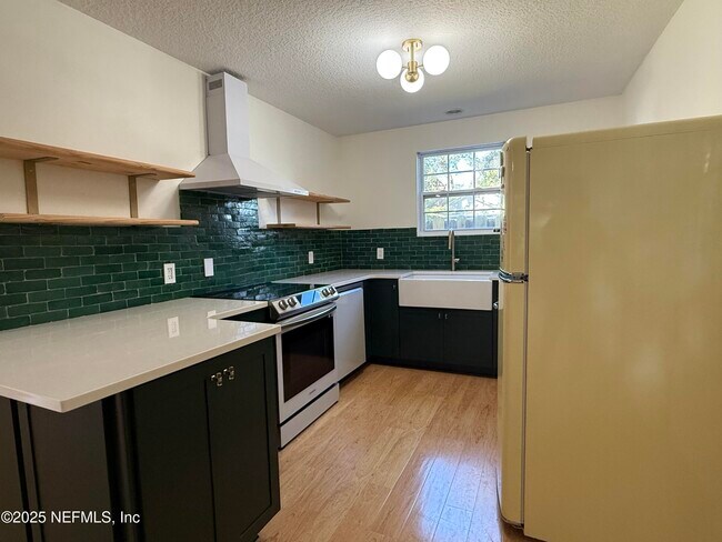 Building Photo - 78 Lincoln St