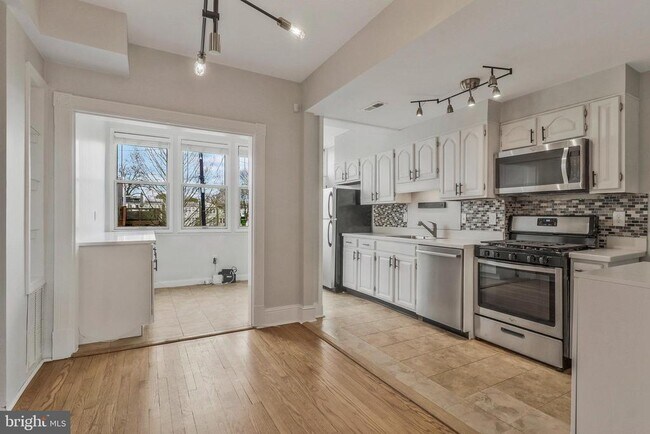 Foto del edificio - 5108 7th St NW
