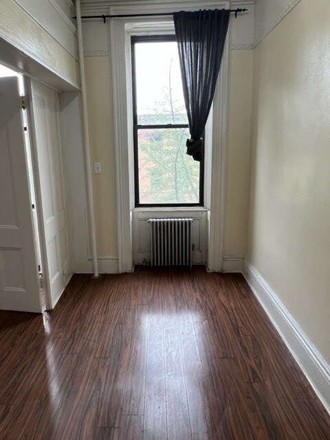 Foto del edificio - 49 49th St