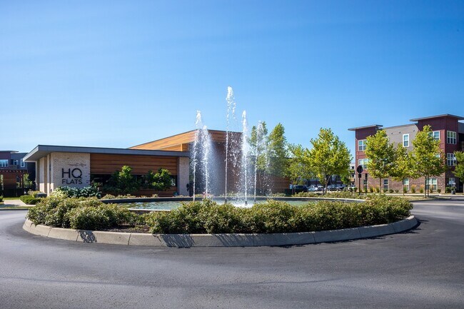 Exterior de la casa club HQ - HQ Flats