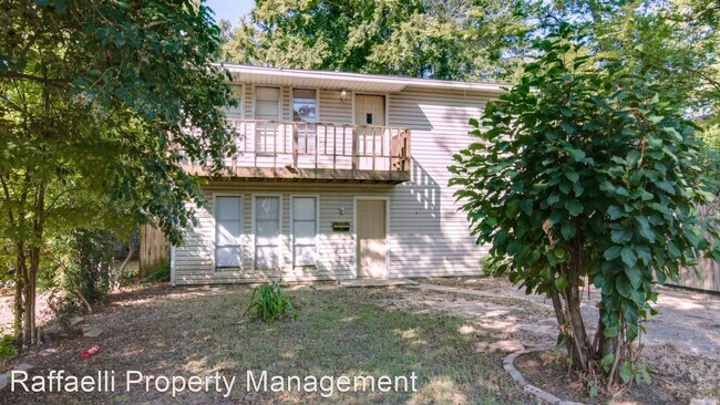 Foto del edificio - 3 br, 2 bath House - 1021 Locust St