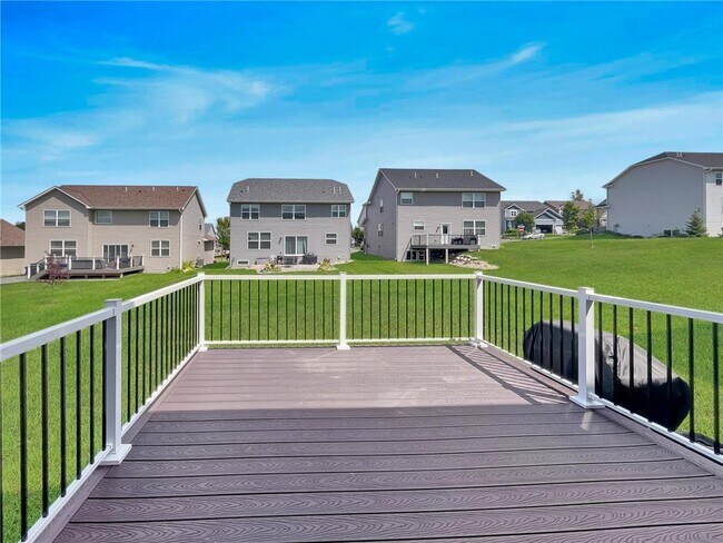 Building Photo - 9073 Degler Ln