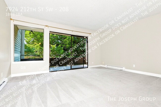 Building Photo - 7924 212th St SW